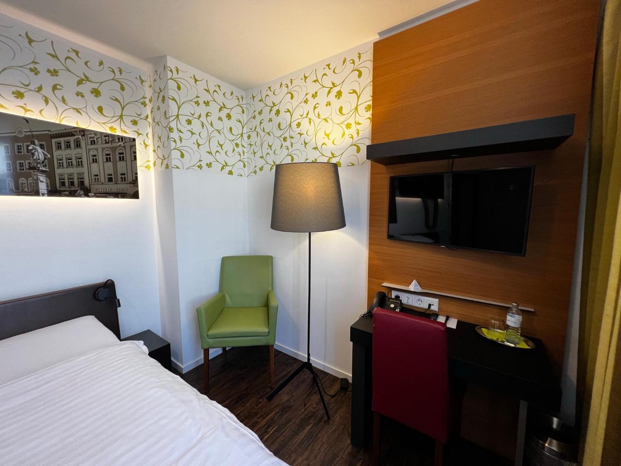 H+ Hotel Ried Ried im Innkreis Exterior photo