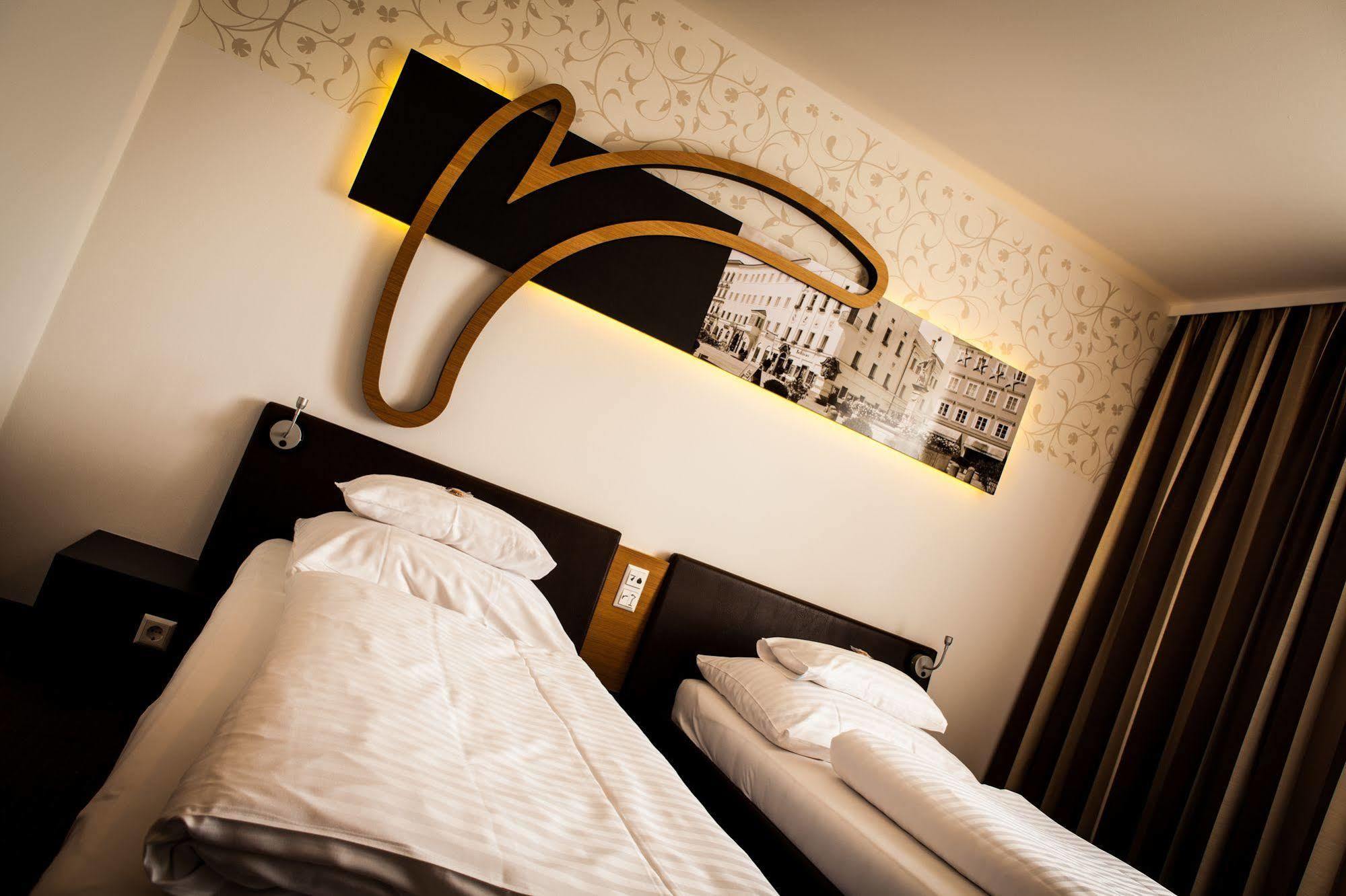 H+ Hotel Ried Ried im Innkreis Exterior photo